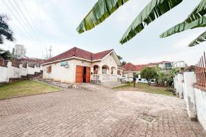 Property for Sale – Muyenga, Bukasa Road