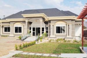 Home for Sale – Entebbe Road, Kajjansi