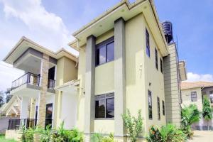 Home for Sale – Bunga, Ggaba Road