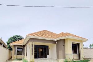 New Home for Sale – Kajjansi, Entebbe Road